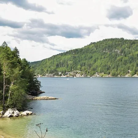 Awesome In W/ Indoor Swimming Pool, Wifi And 4 Bedrooms Risør